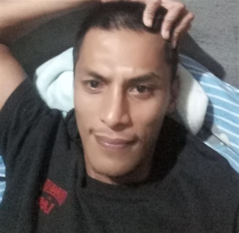 Contactos Gay en España Hombre busca hombre